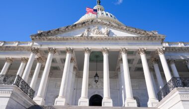 Trump signals no shutdown compromise with Democrats