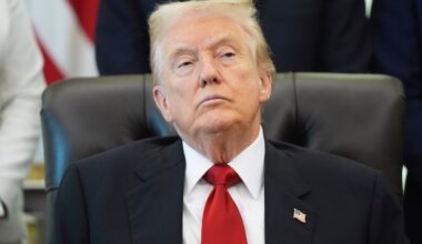 Live updates: Trump unveils deal to lower obesity drugs costs