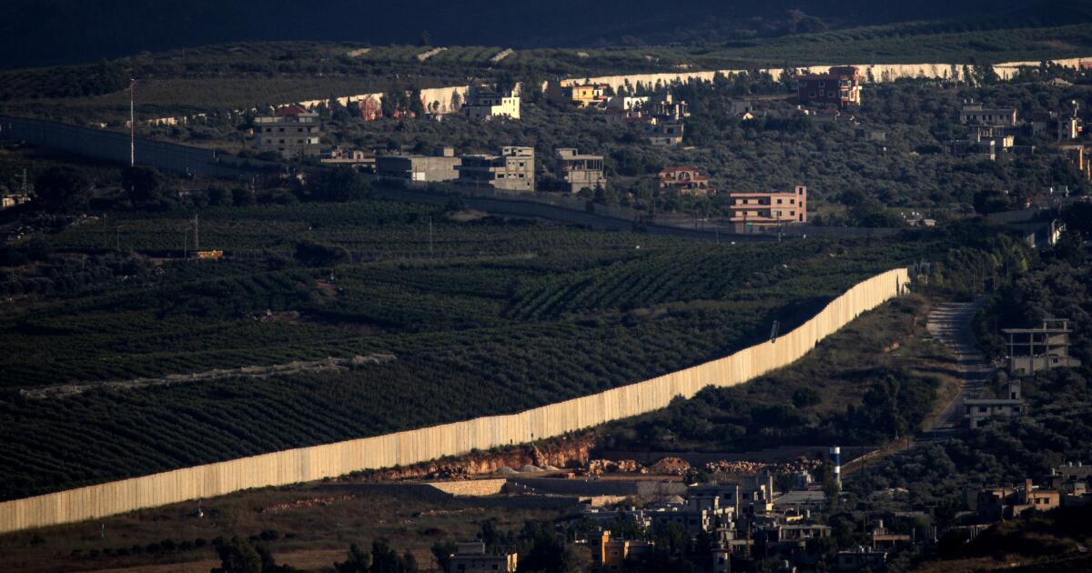 Lebanon to file complaint against Israel for wall inside its territory