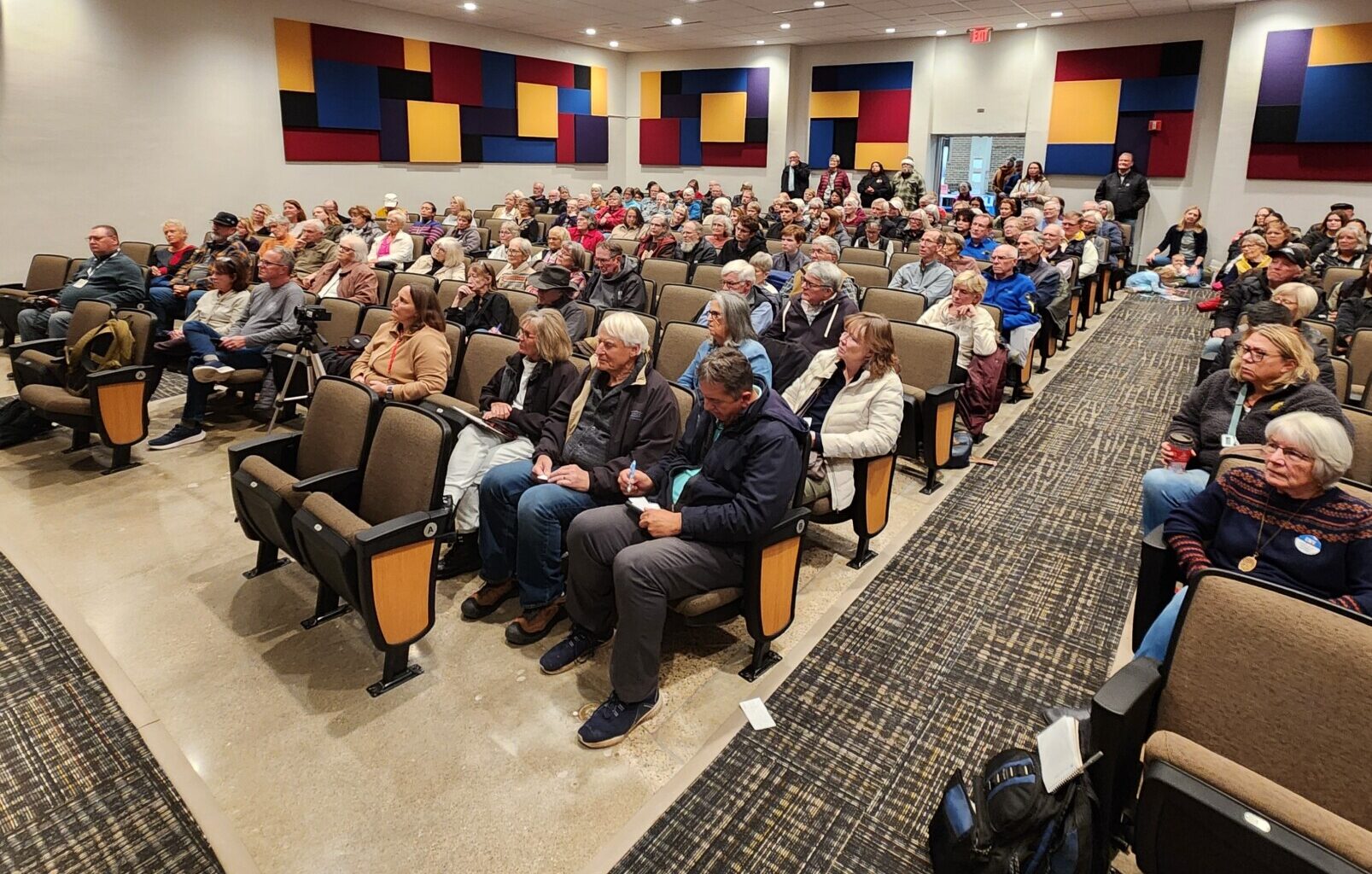 Panel addresses effects of immigration policies on Willmar, Minnesota, community - West Central Tribune