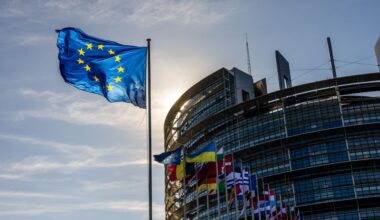EU adjusts expectations for this year’s growth despite challenges