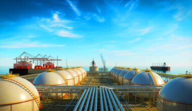 Illustration of U.S. natural gas futures rising due to record LNG exports and colder weather forecasts.