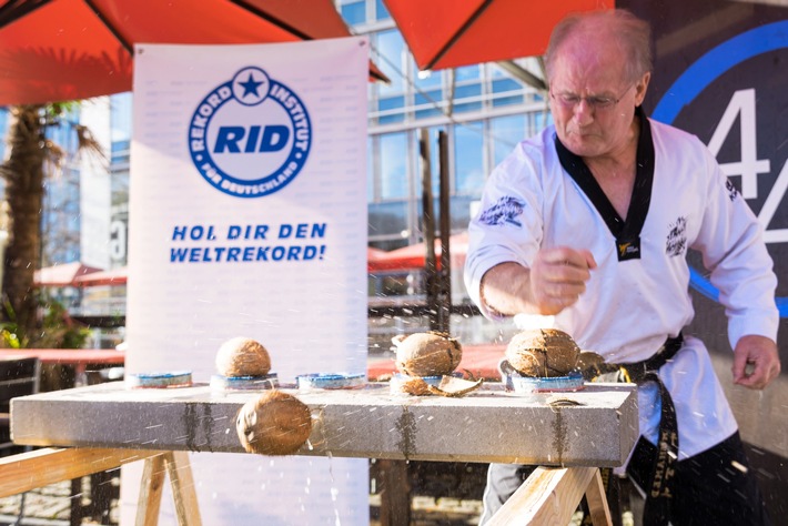 Weltrekordtag mit vier neuen Weltrekorden – das Rekord-Institut für Deutschland (RID) feiert seinen 11. Geburtstag