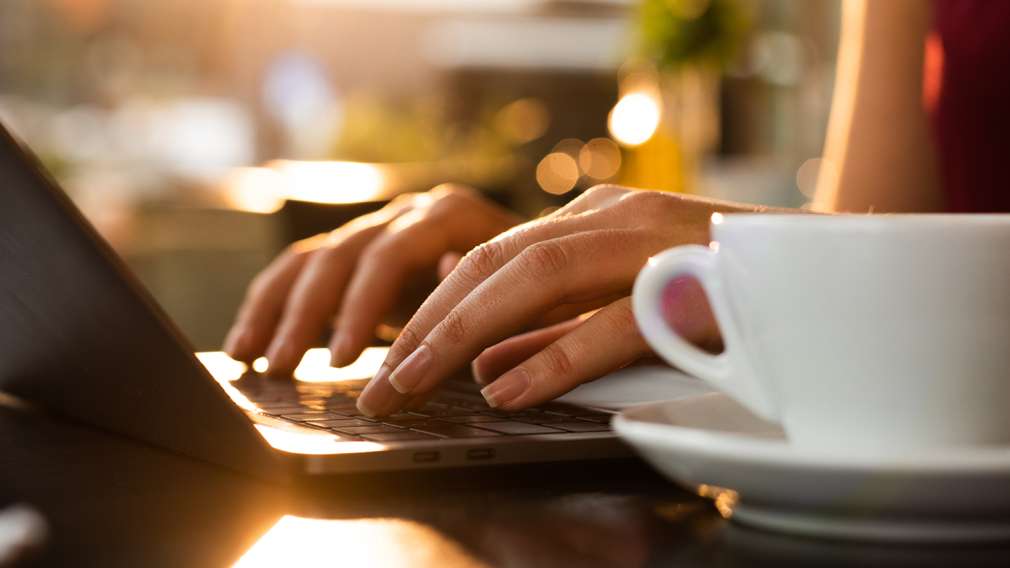 Weekly Economic Commentary 17 November 2025