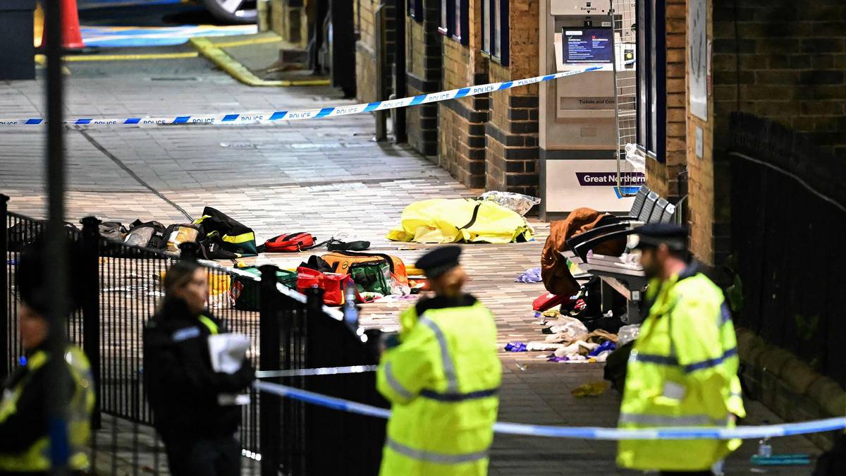 Fleire knivstukne på tog i England – NRK Norge – Oversikt over nyheter fra ulike deler av landet