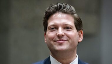 Thom van Campen (VVD) nieuwe Kamervoorzitter, met 35 jaar de jongste ooit