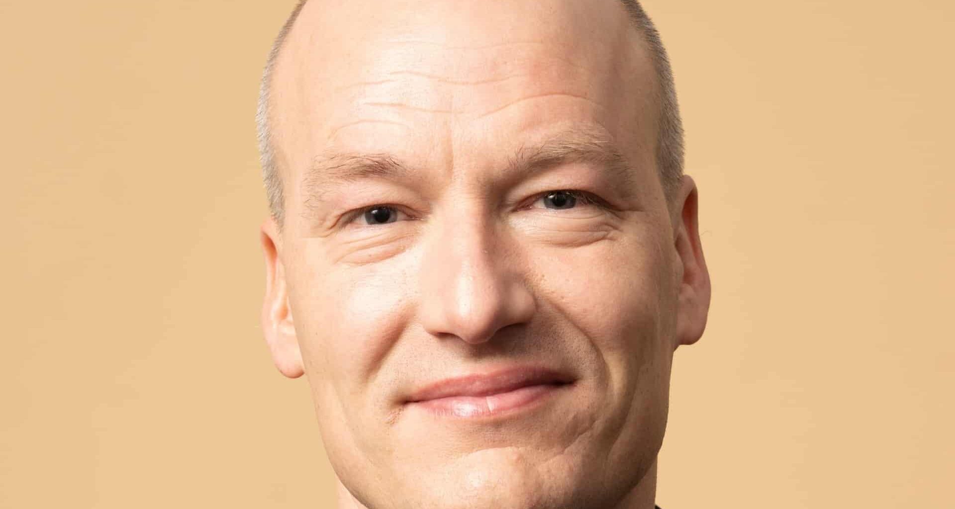 Pelle Dragsted: Mette Frederiksen gør vores medmennesker fattige – med åbne øjne