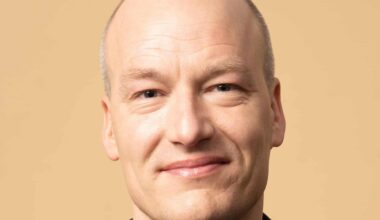 Pelle Dragsted: Mette Frederiksen gør vores medmennesker fattige – med åbne øjne