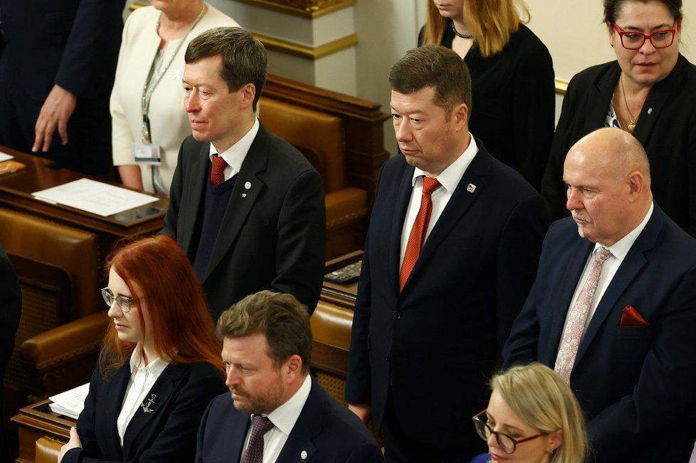 Neúprosný moderní diktát abecedního zasedacího řádu