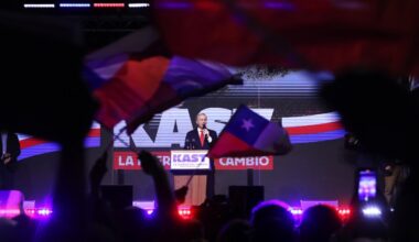 Chile's presidential race heads to a runoff between a communist and a pro-Τrump conservative