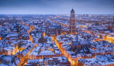 Utrecht onder een dun laagje sneeuw vanochtend