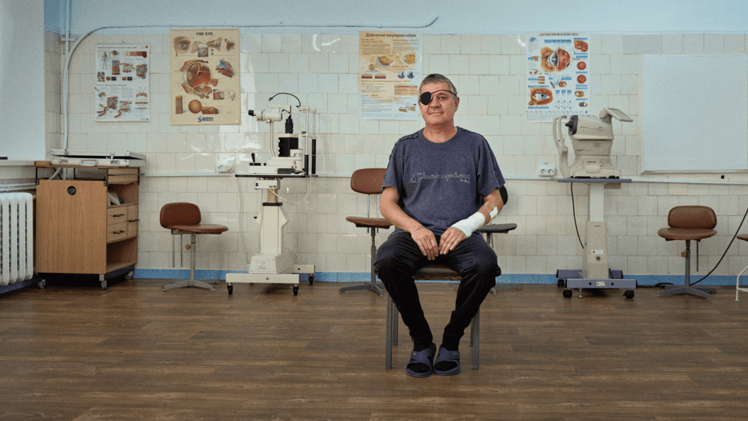 Donate Towards Eye-Treatment Equipment For Ukrainians