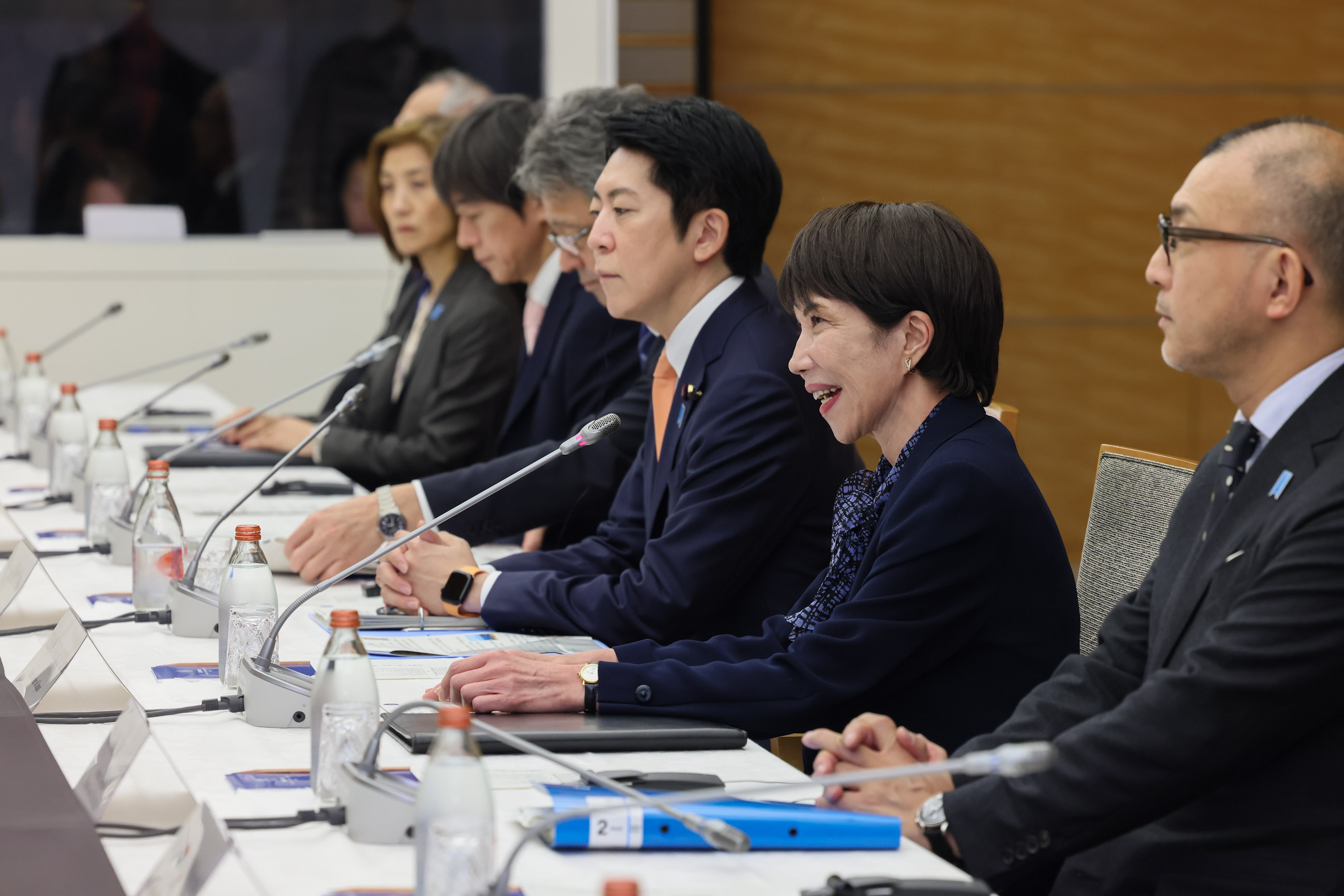 Japan-Kyrgyz Summit Meeting (4)