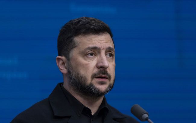 Zelenskyy: Russia using Belarus to bypass Ukraine