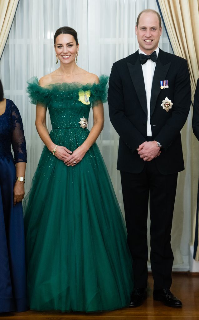 Catherine, Duchess of Cambridge attends a dinner hosted by the Governor General of Jamaica at King's House wearing Jenny Packham