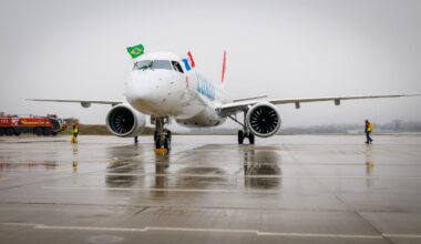 The first of six new Luxair Embraer aircraft landed at Findel on Saturday