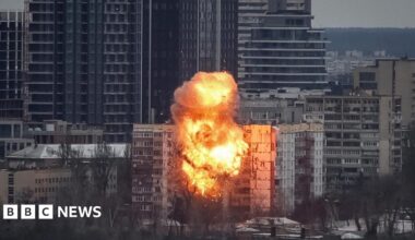 Ukraine-Russia latest: Zelensky heads to US for Trump peace talks after Kyiv hit by strikes