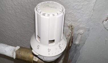 How do I turn heating on in my apartment ?