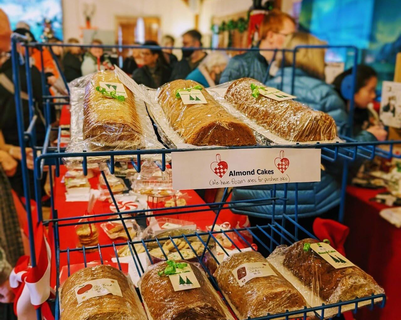 What snacks should I buy at a Norwegian festival?