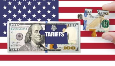 Anthony Scaramucci Says There's A 70% Chance Supreme Court Could Nix Trump's Tariffs— Could A 2026 Liquidity Surge Follow? - Invesco QQQ Trust, Series 1 (NASDAQ:QQQ), SPDR S&P 500 (ARCA:SPY)