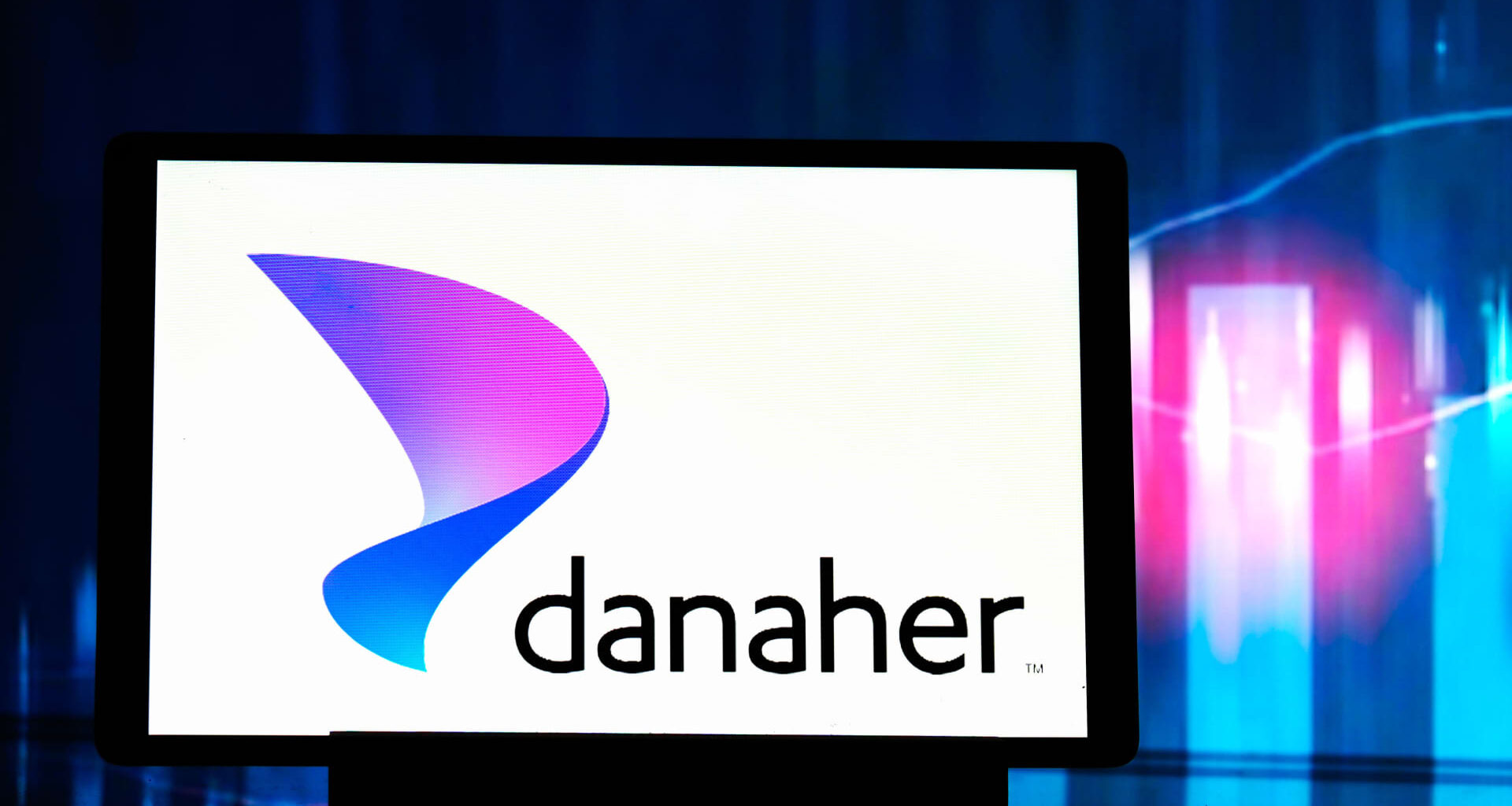 Why Wall Street and Jim Cramer think Danaher stock is 'ready to go for a romp'