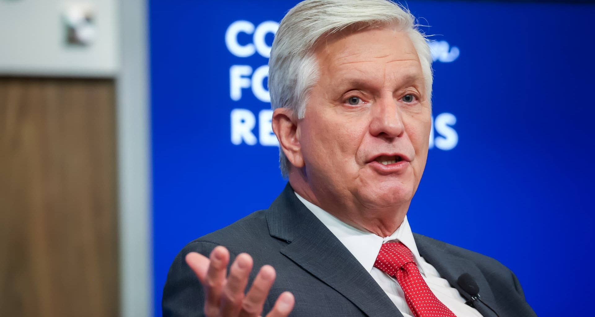 Fed chair candidate Waller says he will urge Trump to keep Fed independent