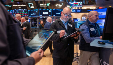 Stock market today: Live updates