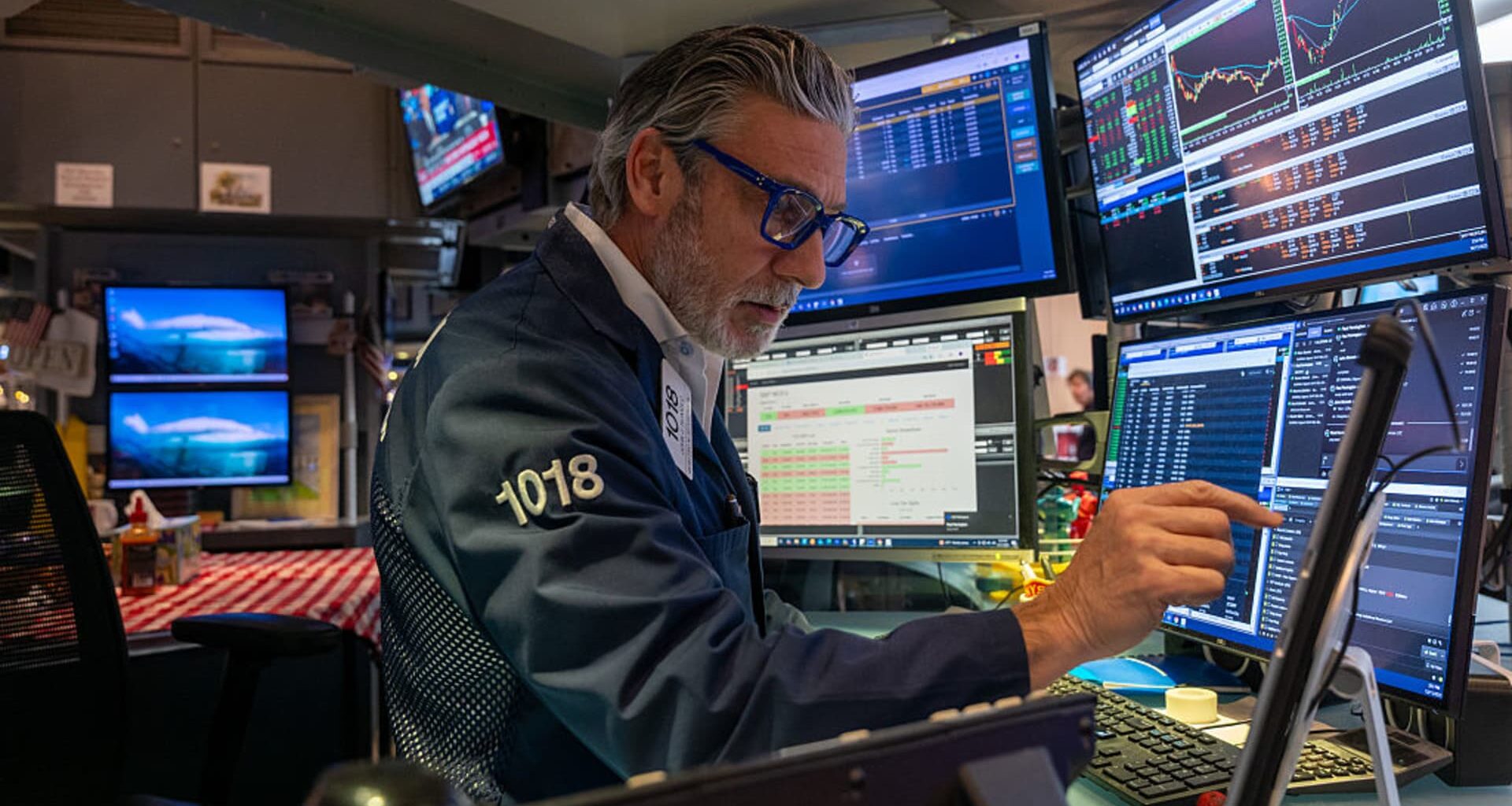 Stock market today: Live updates