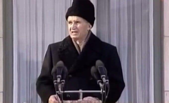 36 éve ezen a napon omlott össze Nicolae Ceaușescu hatalma