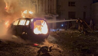 Ukraine seeks 'dignified peace' as Russian strikes kill one and injure 15