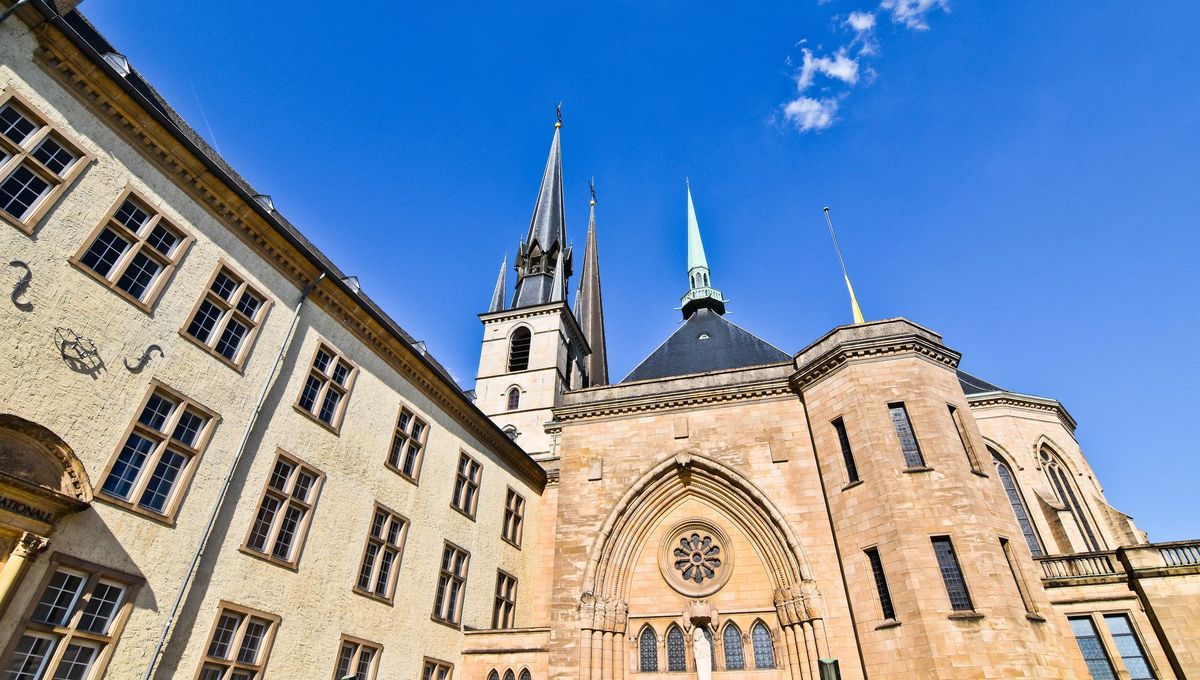 Quelqu'un est-il vraiment monté au sommet de la cathédrale Notre Dame de Luxembourg ?