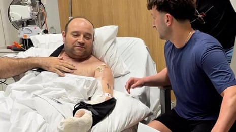 Bondi hero Ahmed al-Ahmed presented with $2.5m cheque in hospital – video