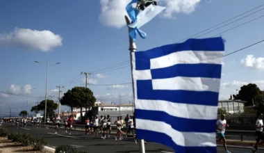 Greece Repays Its EU Creditors Ahead of Schedule to Boost Market Confidence