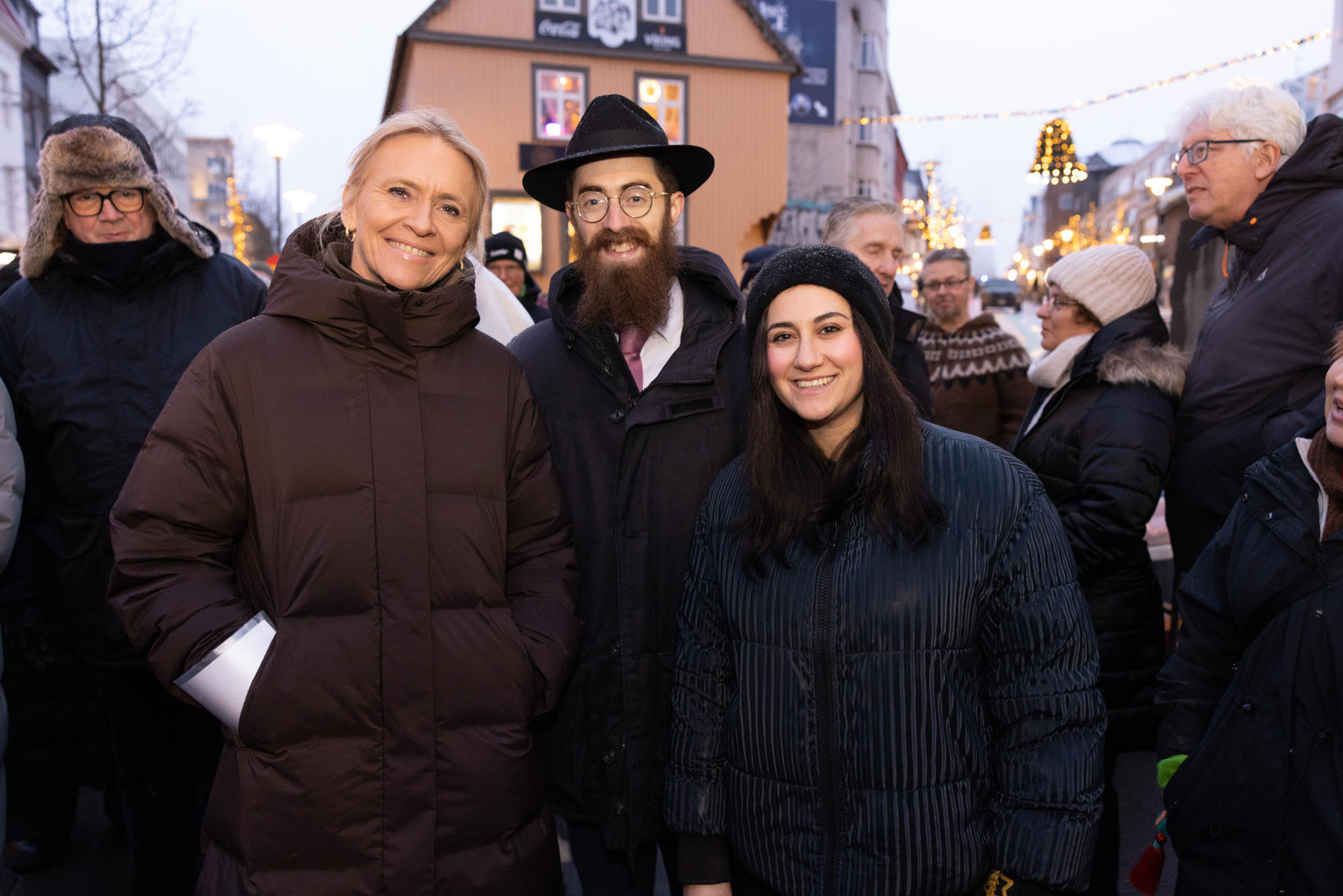 Þorgerður Katrín Gunnarsdóttir and Avraham Feldman gave a speech. Mbl.is …