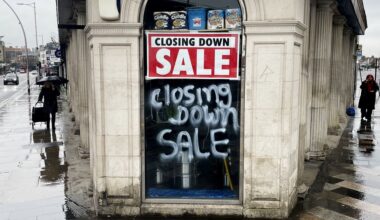 High street 'one bad budget away' from being lost, retailers warn