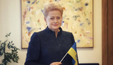 Burokevičininkė pranešė, kad pasirašė peticiją, nes gina Lietuvą