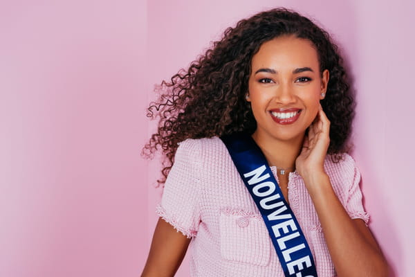 Les portraits des candidates : Miss Nouvelle-Calédonie, Juliette Collet - Miss France 2026 ©