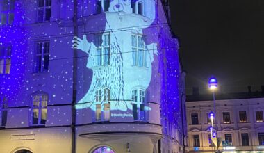 Light display of Moomin character goes on display in the center of Tampere