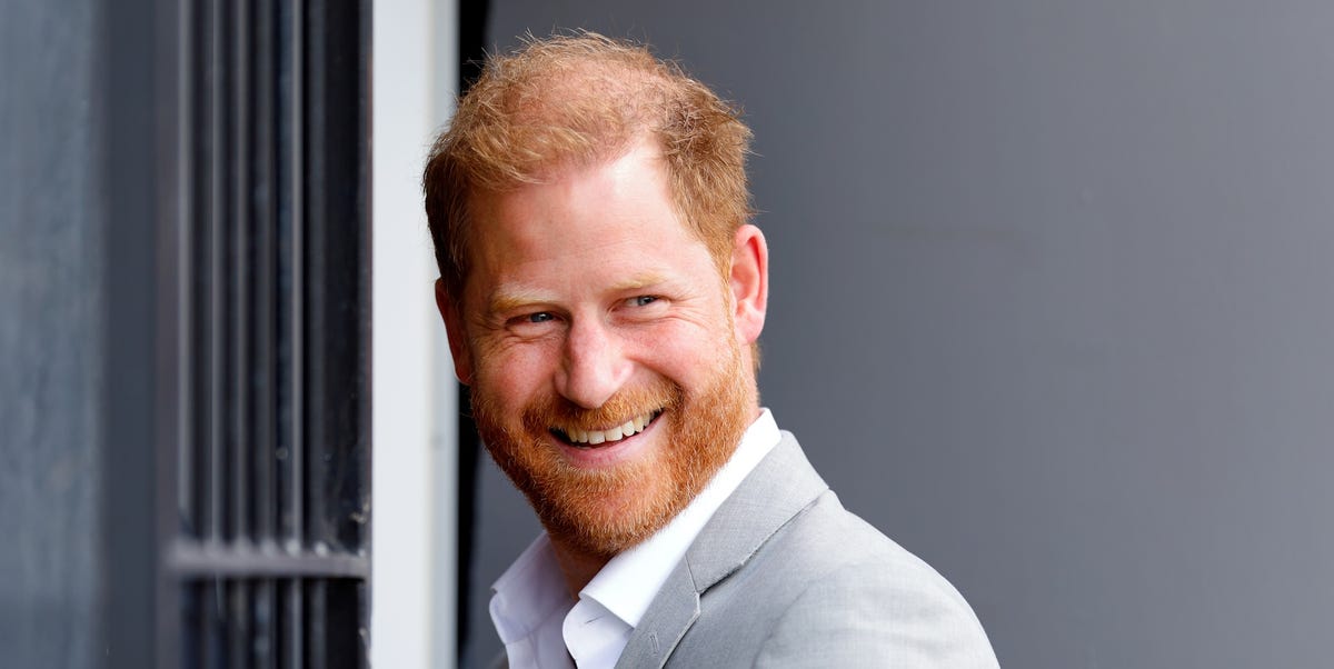 Prince Harry takes swipe at Royal Family in new speech