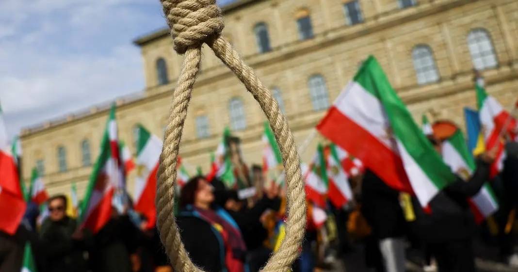 Iranian child bride who killed abusive husband spared execution