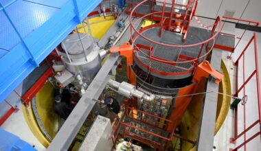 Engineers walk in the Exocet installation of the Poseidon department during a press visit to CEA Cadarache in Saint-Paul-les-Durance, southern France, Nov. 23, 2023. (AFP Photo)