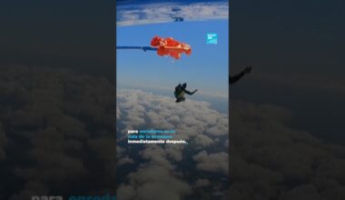 Paracaidista sobrevive tras quedar colgado de la cola de un avión en vuelo