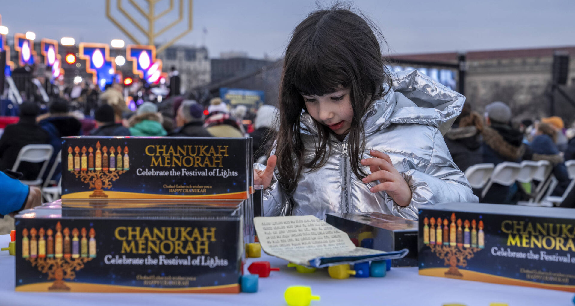 Canada Post issues Hanukkah stamp – Winnipeg Free Press
