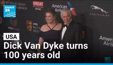 Comedy legend Dick Van Dyke turns 100 years old • FRANCE 24 English