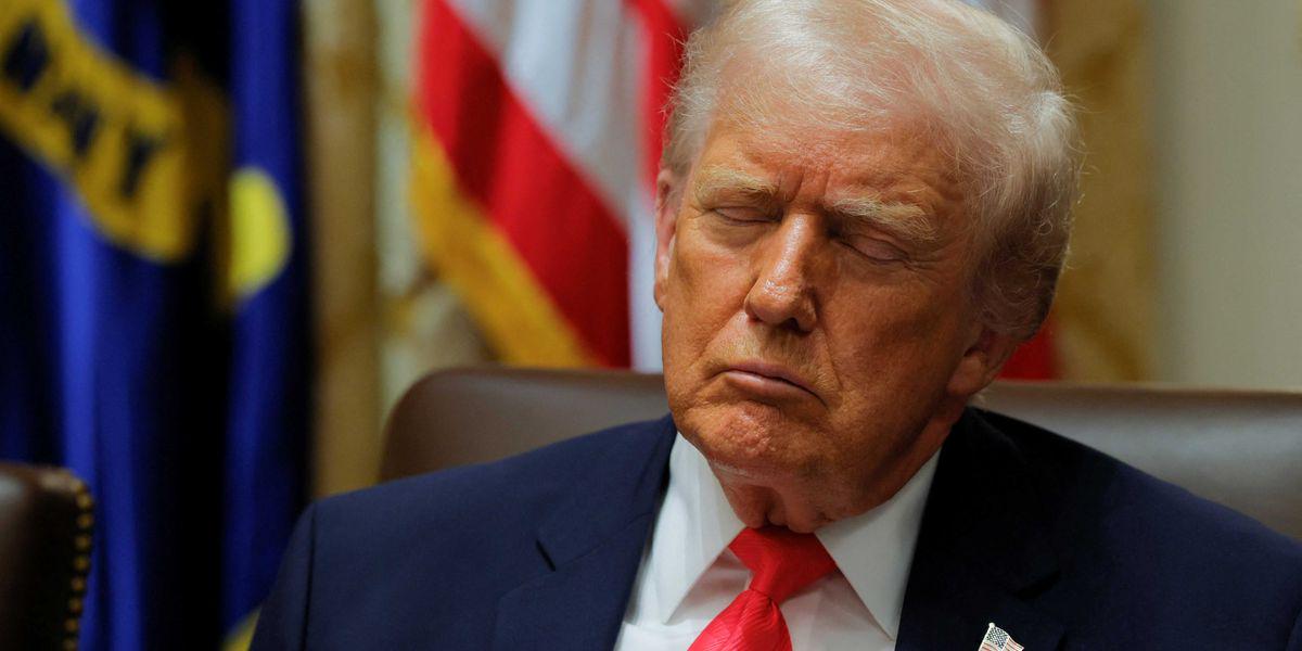 Ex-Fox News host calls for Trump aide to be 'fired immediately' after president's screw up