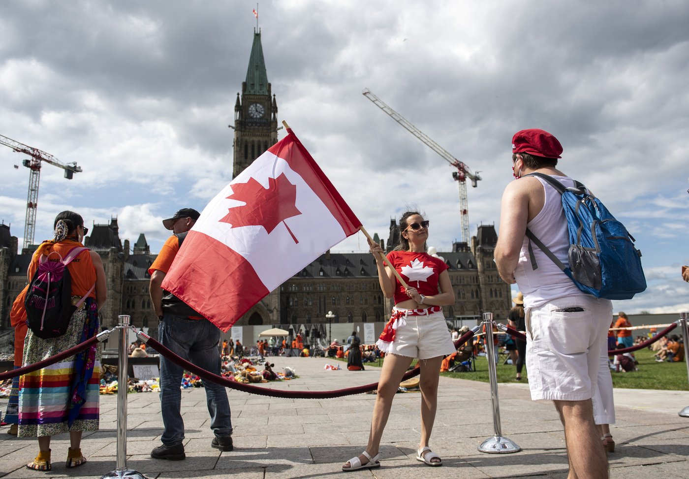 Canadian English supporters urge Carney to abandon federal shift to British spelling | NanaimoNewsNOW