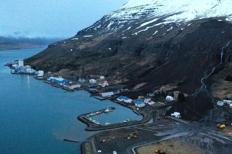 Minor movement above Seyðisfjörður - Iceland Monitor