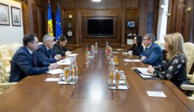 Azerbaijan, Moldova discuss boosting parliamentary ties