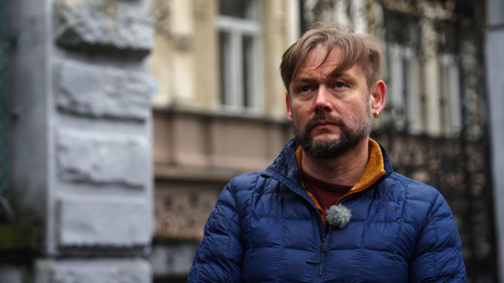 Man die in Lviv heel gezin verloor, wil dat Russen betalen