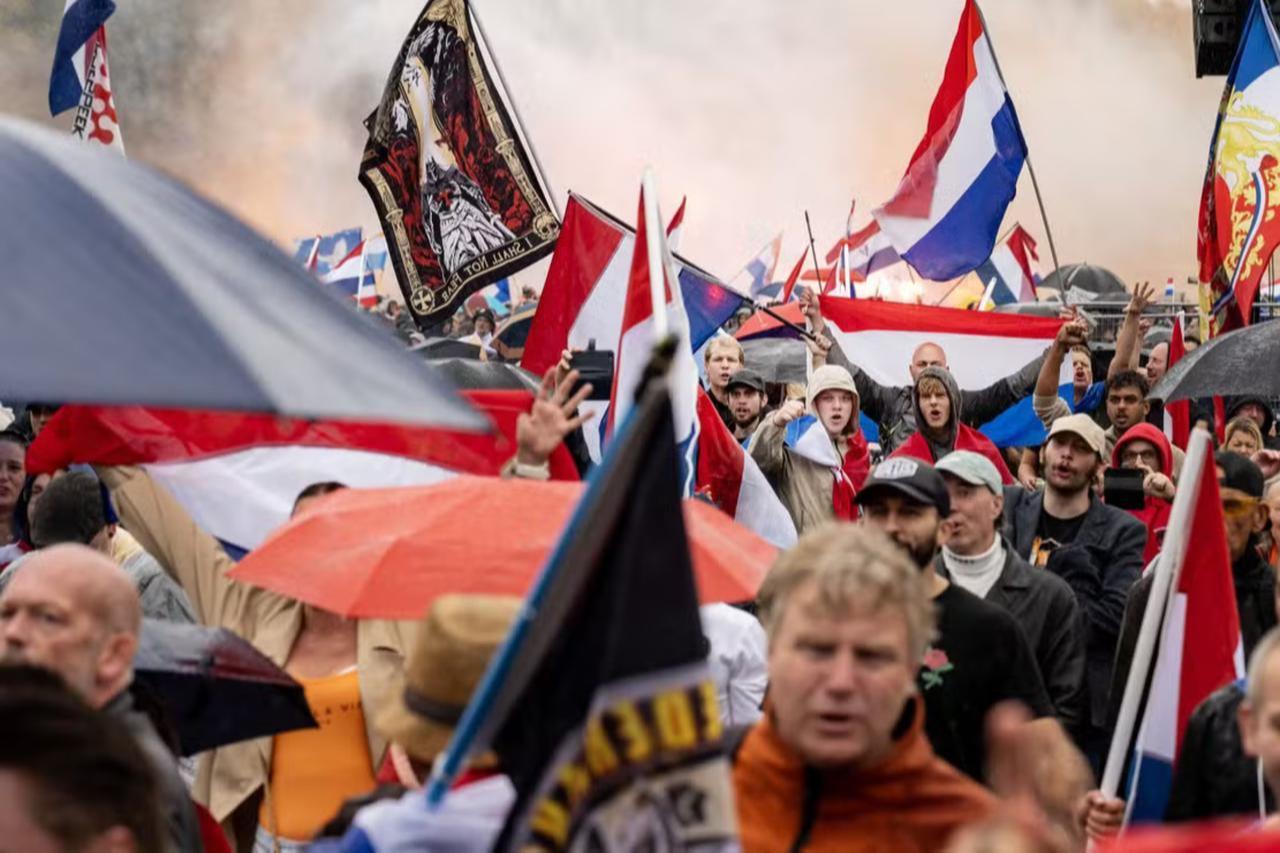 Protesters gather in The Hague for the “Stand Up for the Netherlands” rally opposing the Dutch government’s asylum policy, Netherlands, September 20, 2025. (AFP Photo)